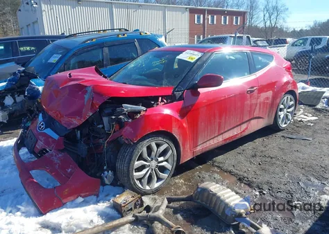 2012 Hyundai Veloster Base W/Red/Black z USA, uszkodzony, nr VIN KMHTC6AD7CU063159